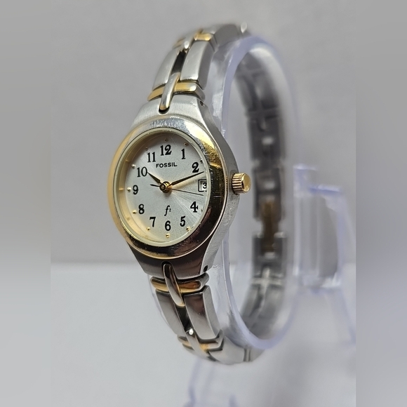 Womens Fossil F2 Date Watch Silver Gold Two Tone Bracelet New Battery ES 9439 - Picture 2 of 9